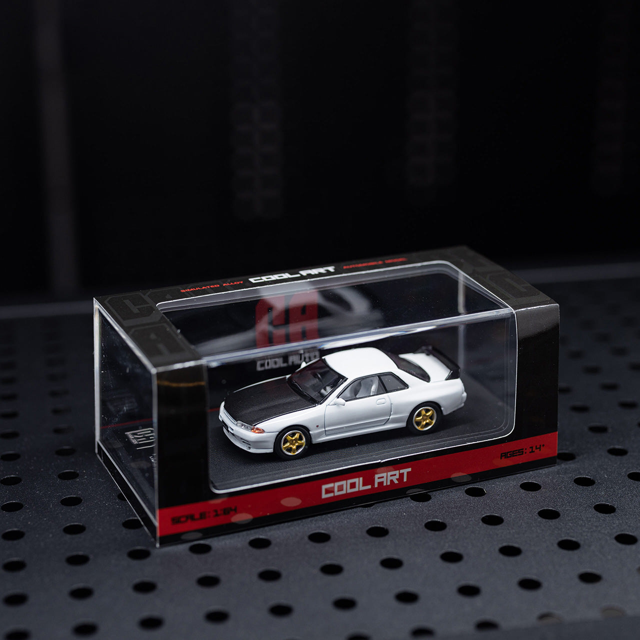 NISSAN GT-R R32 WHITE CARBON- NOR.VER.