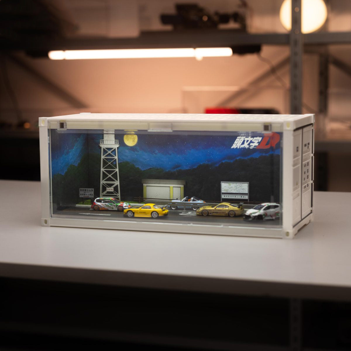 TIME BOX&MOREART INITIAL TEXT D CONTAINER SCENE
