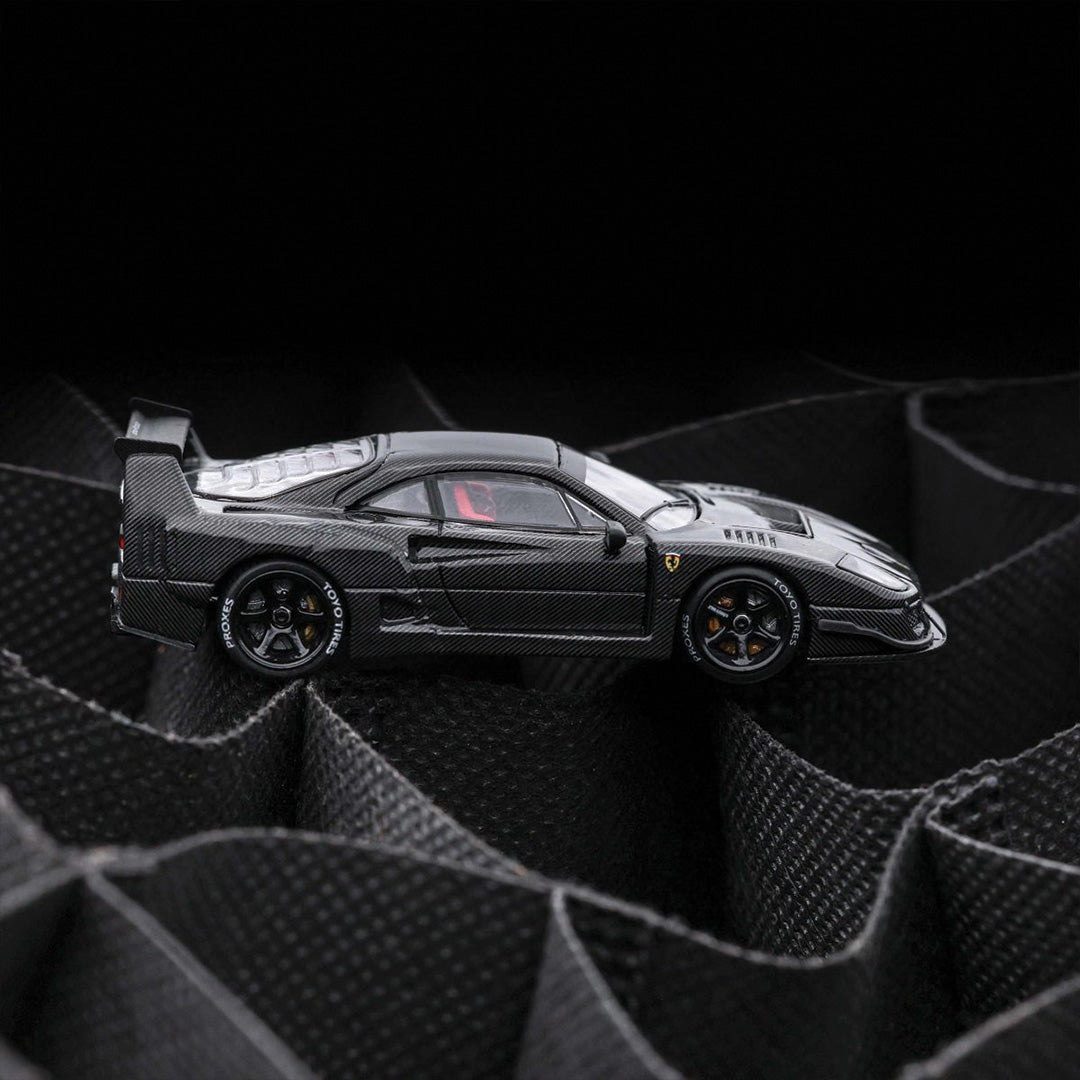 F40 BLACK CARBON GIFT BOX EDITION