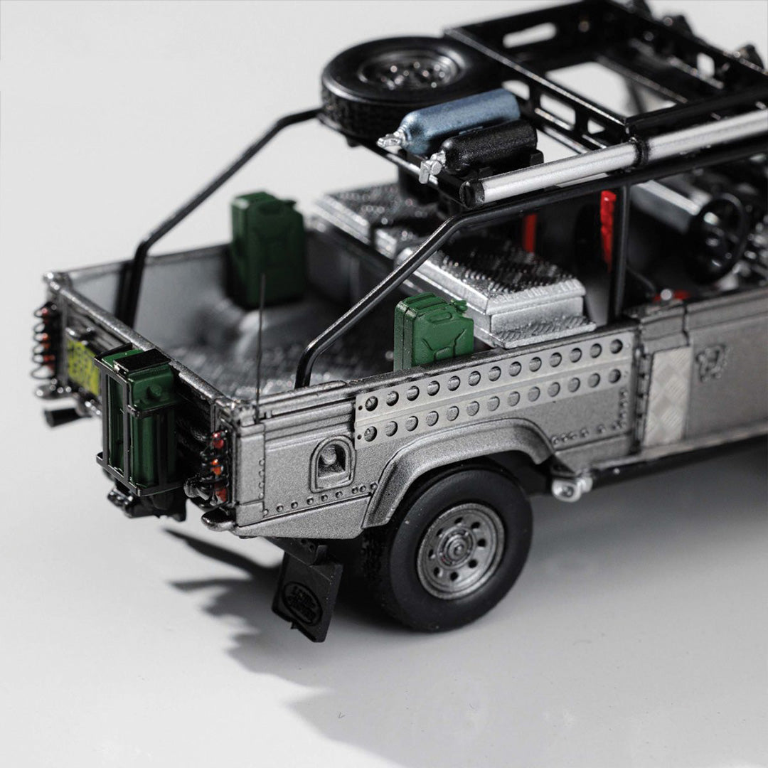 SW 1:64 ALLOY MODEL, LAND ROVER DEFENDER
