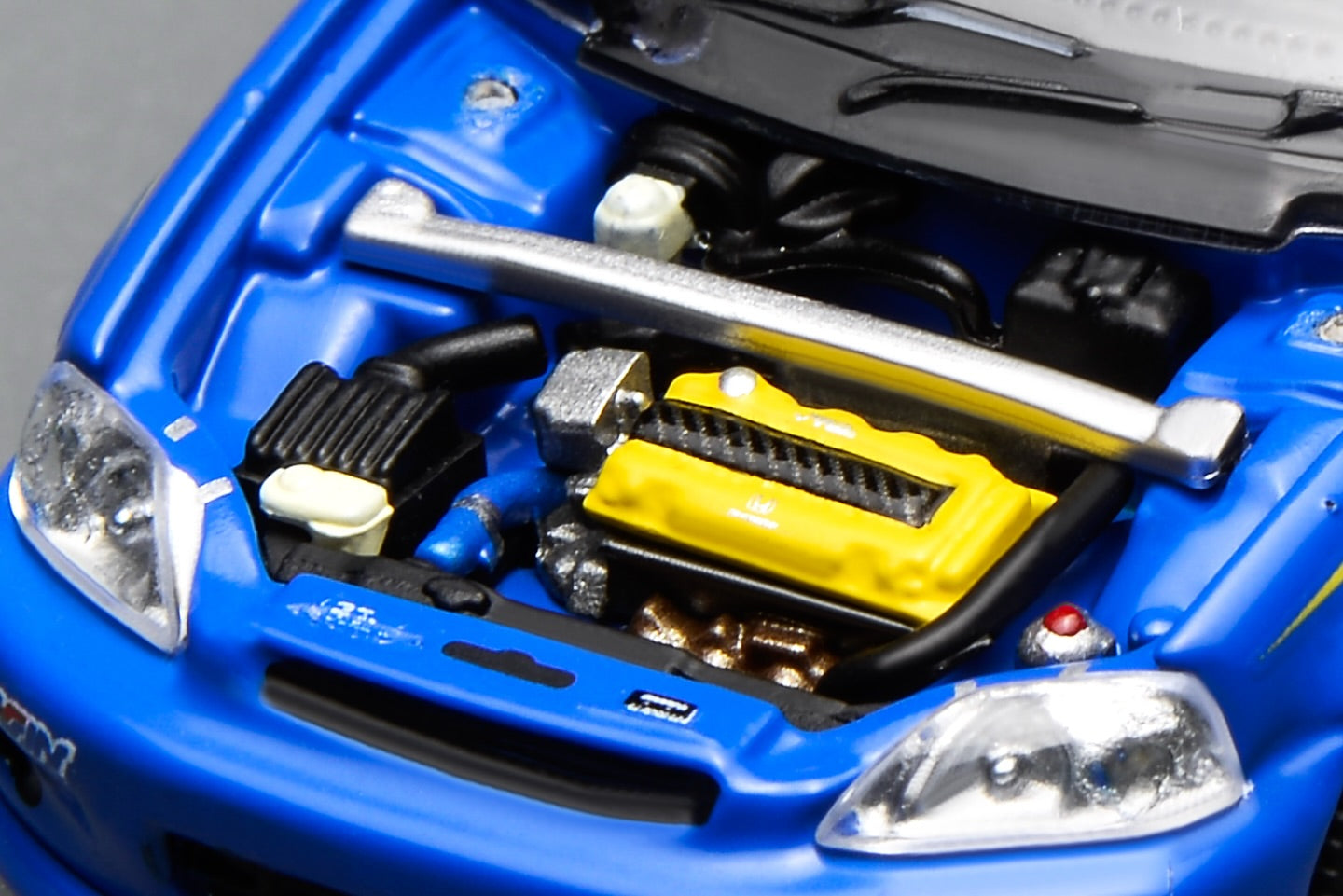 MOTORHELIX 1:64 HONDA CIVIC TYPE R(EK9) SPOON