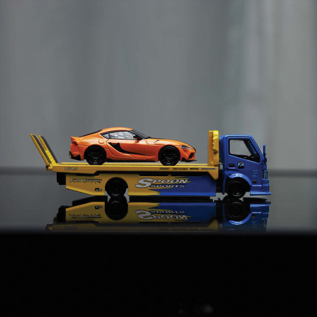 1:64 H300 FLATBED TRANSPORT TRAILER