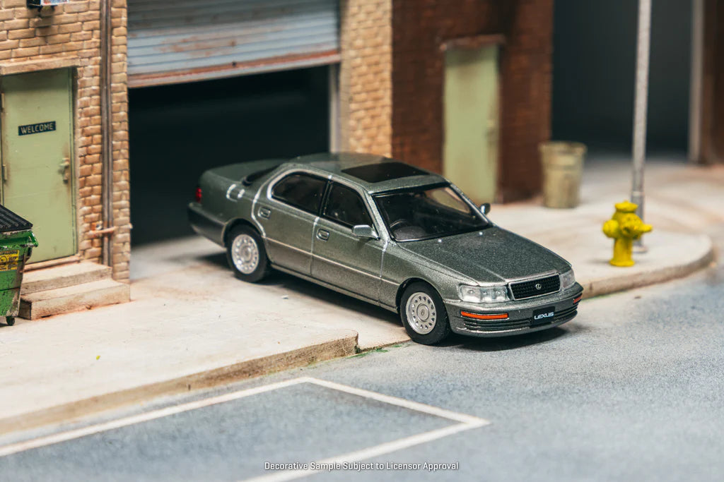 Lexus LS400 (UCF10) Flint Grey