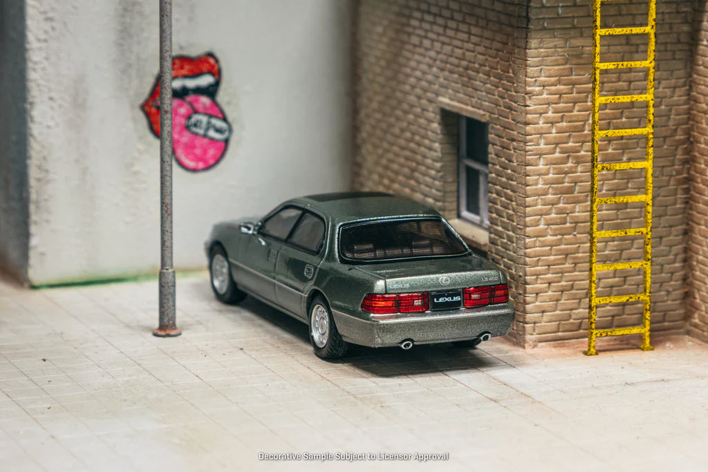 Lexus LS400 (UCF10) Flint Grey
