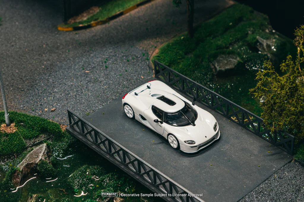 Tarmac Works 1:64 Koenigsegg CC850 White (T64G-TL051-WH)