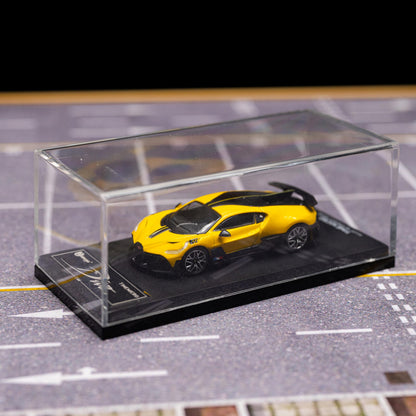 BUGATTI DIVO DIAMOND YELLOW