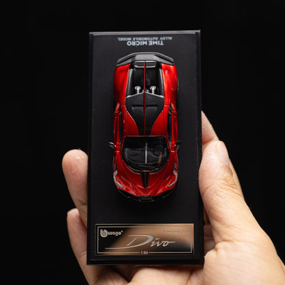 BUGATTI DIVO DIAMOND RED