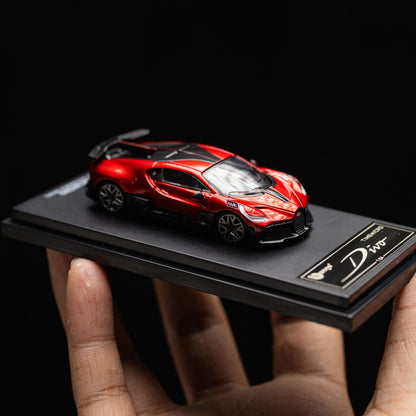 BUGATTI DIVO DIAMOND RED