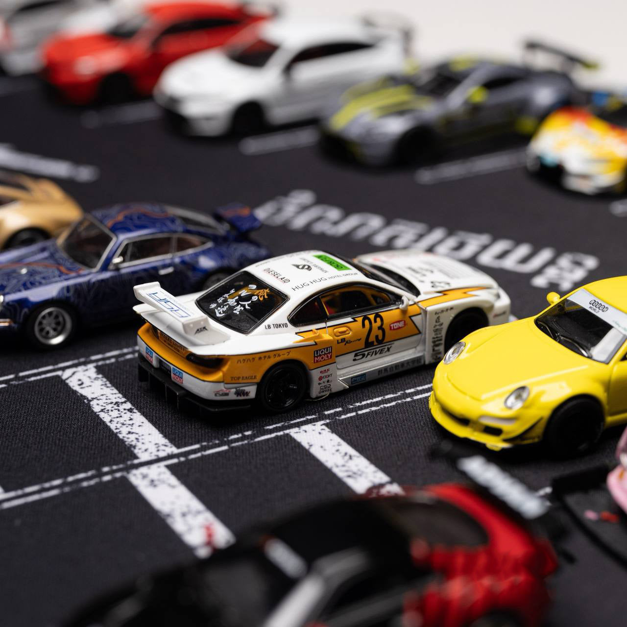 LBWK S15 WITH FIGURE