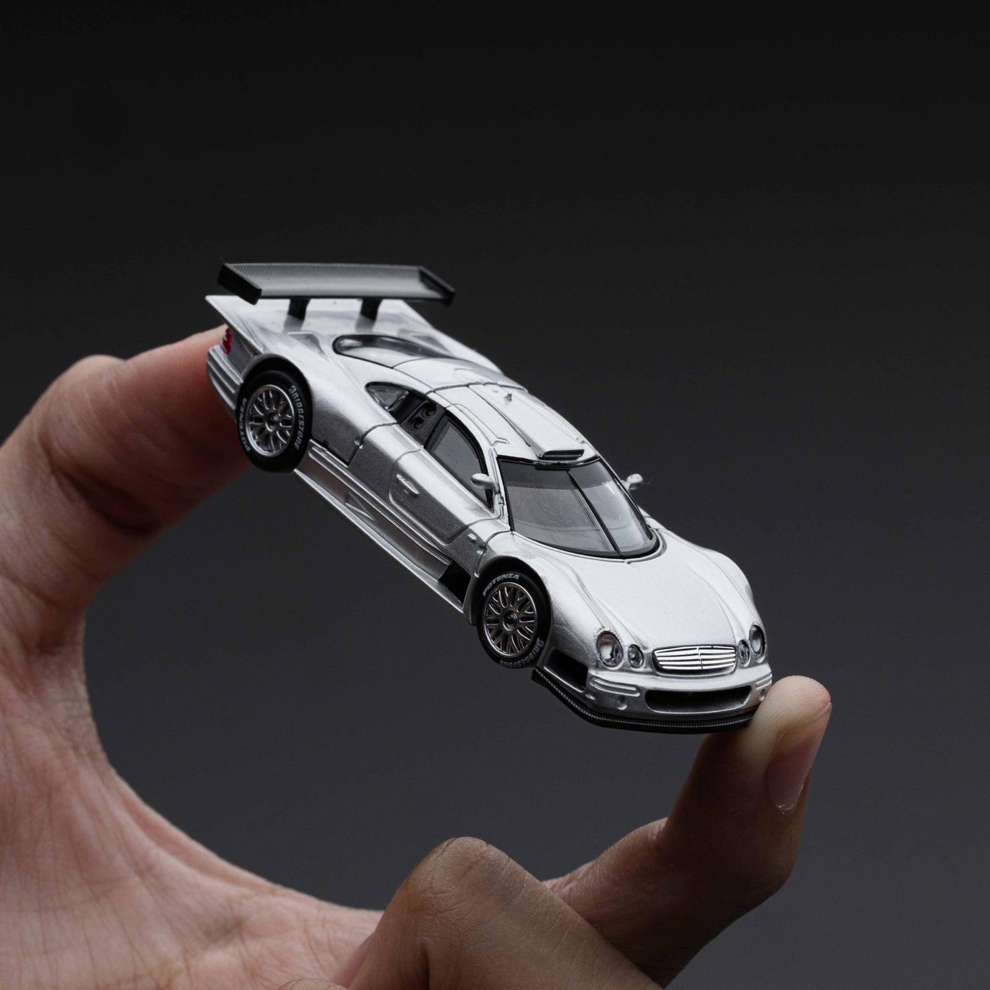 Pop Race 1:64 Mercedes-Benz AMG CLK GTR in Silver