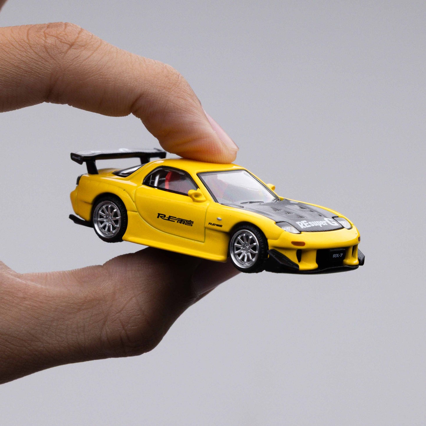 POP RACE MAZDA RX-7 (FD3S) RE-AMEMIYA WIDEBODY – YELLOW