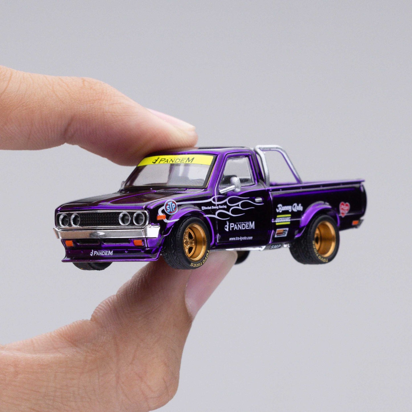 POP RACE 1:64 PANDEM DATSUN 620 2025 TOKYO AUTO SALON EXCLUSIVE