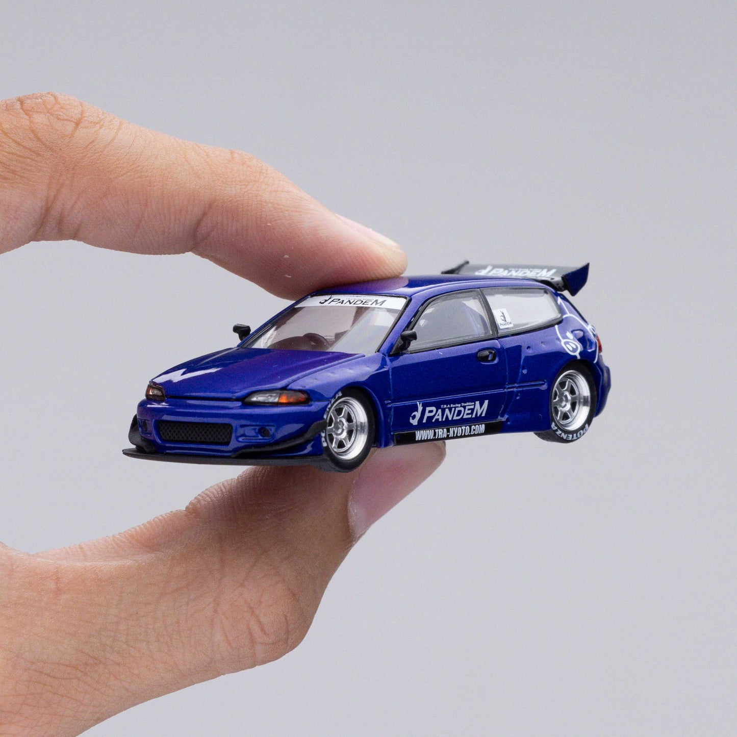 POP RACE 1:64 HONDA CIVIC (EG6) V1.5 PANDEM IN METALLIC BLUE