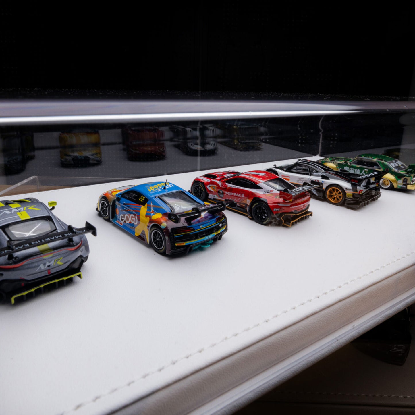 ACRYLIC BOX FOR 1/64