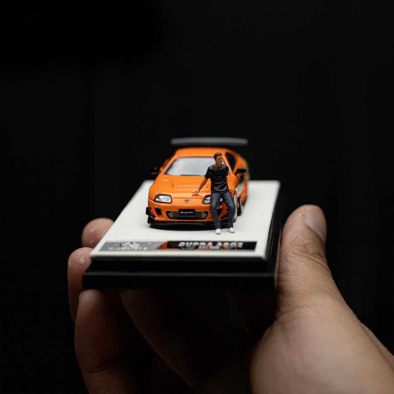 TOYOTA SUBARU A80Z PAUL ORANGE