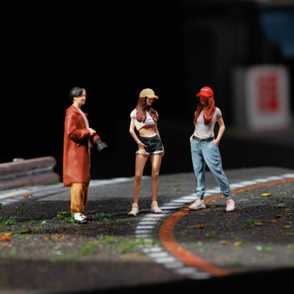 MOREART1:64 TRAVEL PHOTOGRAPHY DOLL SET RESIN MODEL