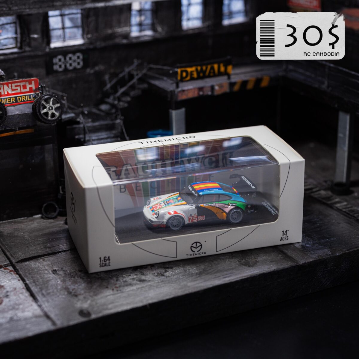 PORSCHE 964 RAUH-WEIT WHIRE CAR