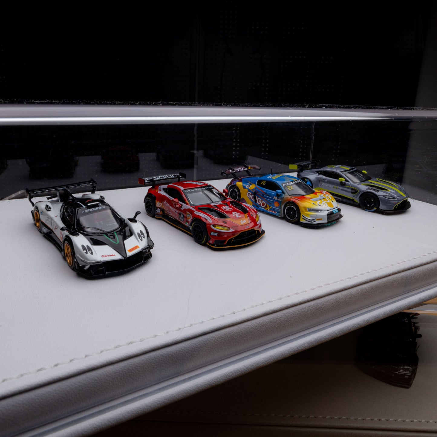 ACRYLIC BOX FOR 1/64