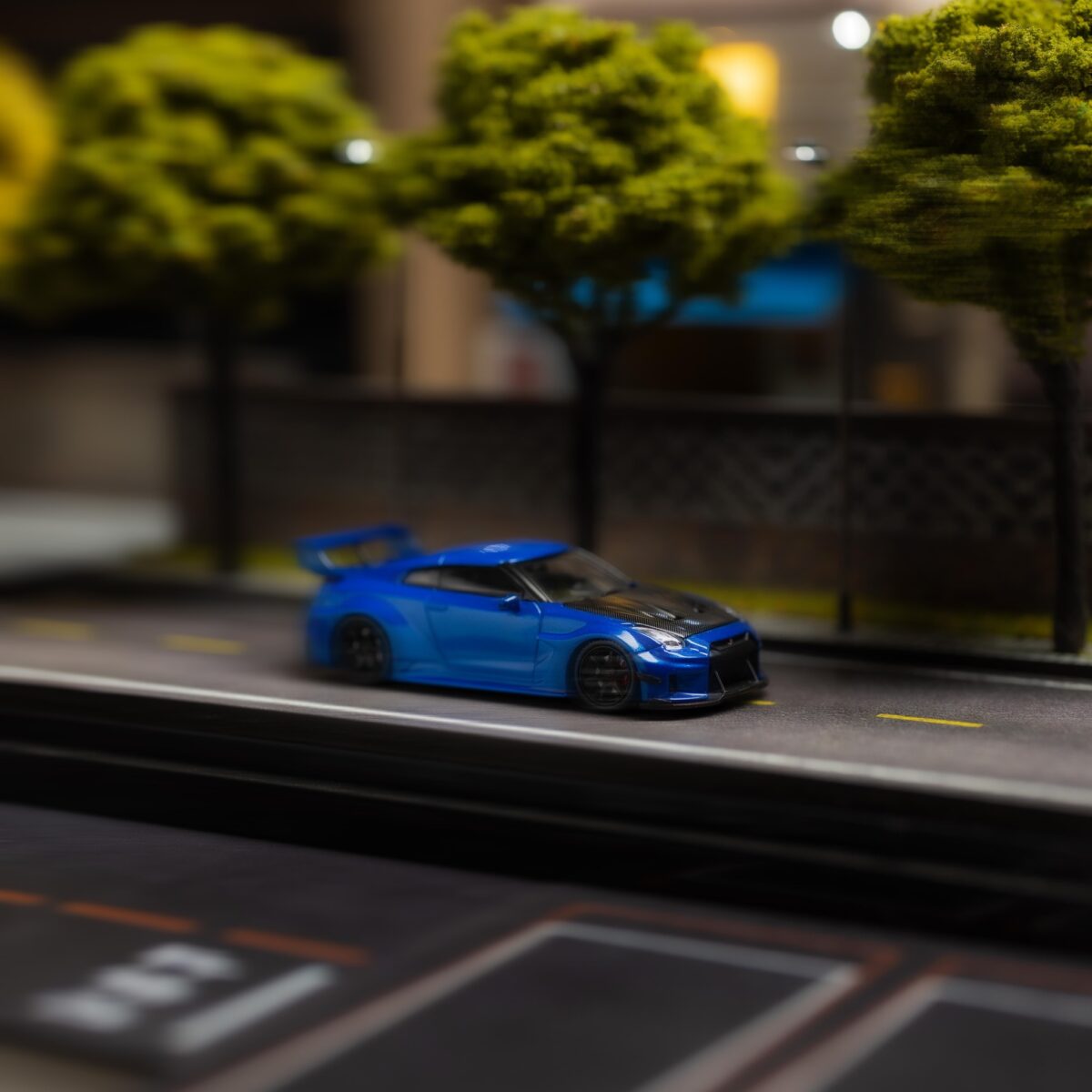 MINI STATION FAST&FURIOUS GTR R35 CARBON FIBER