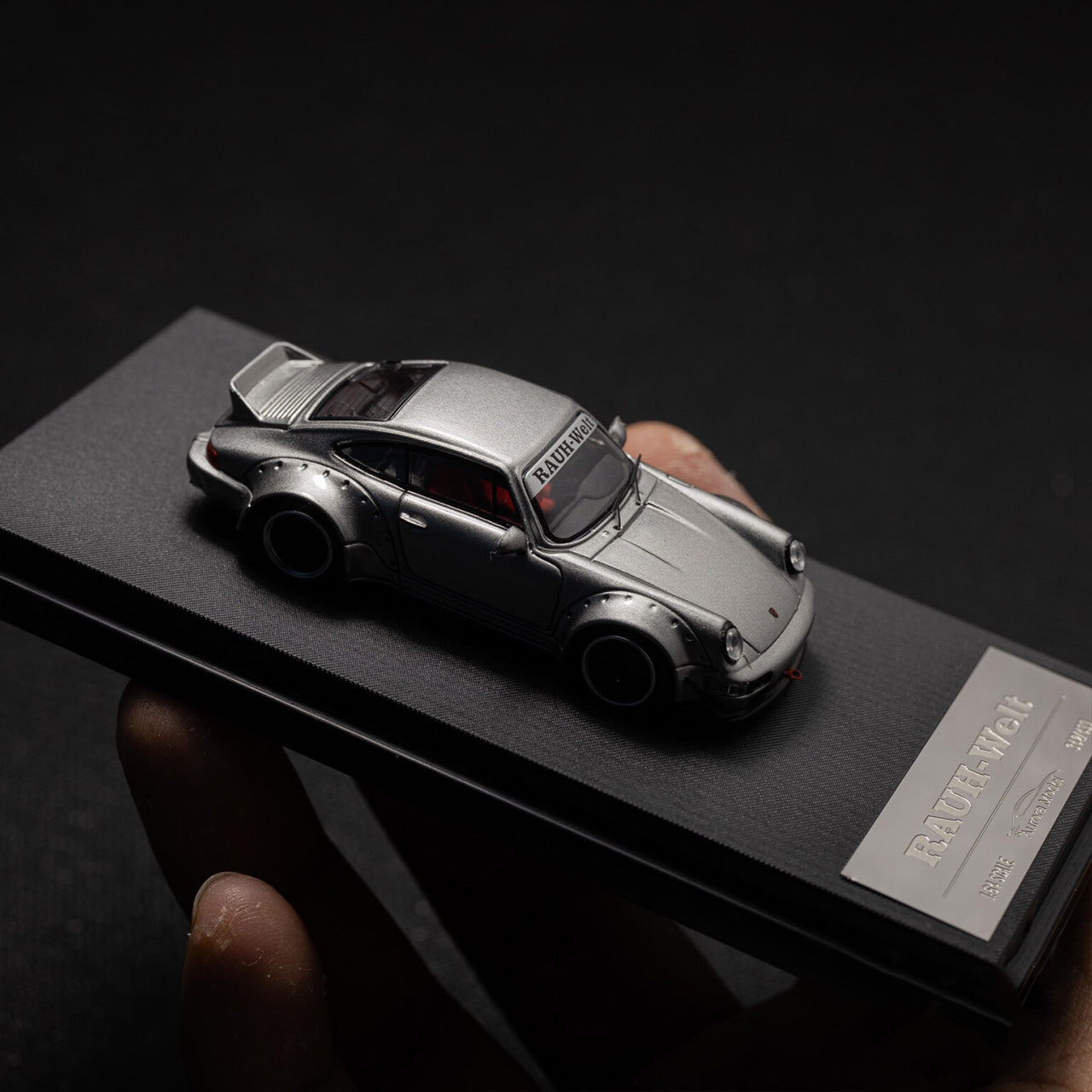 AURORA MODEL PORSCHE RWB RAUH – WELT LIMITED 499 PCS