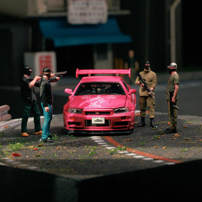 MORE ART 1:64 ARMED ROBBER DOLL SET RESIN MODEL