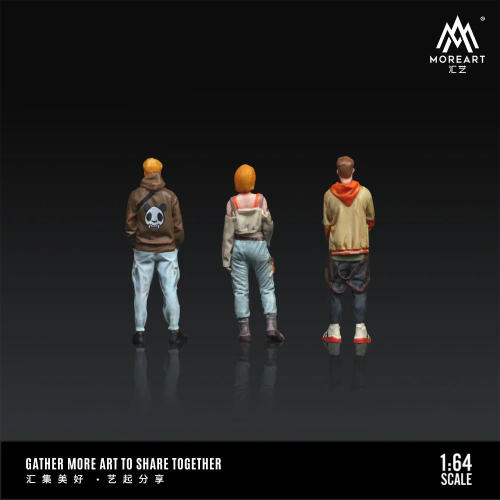 MOREART 1:64 TRENDY MEN’S AND WOMEN’S DOLL SETS