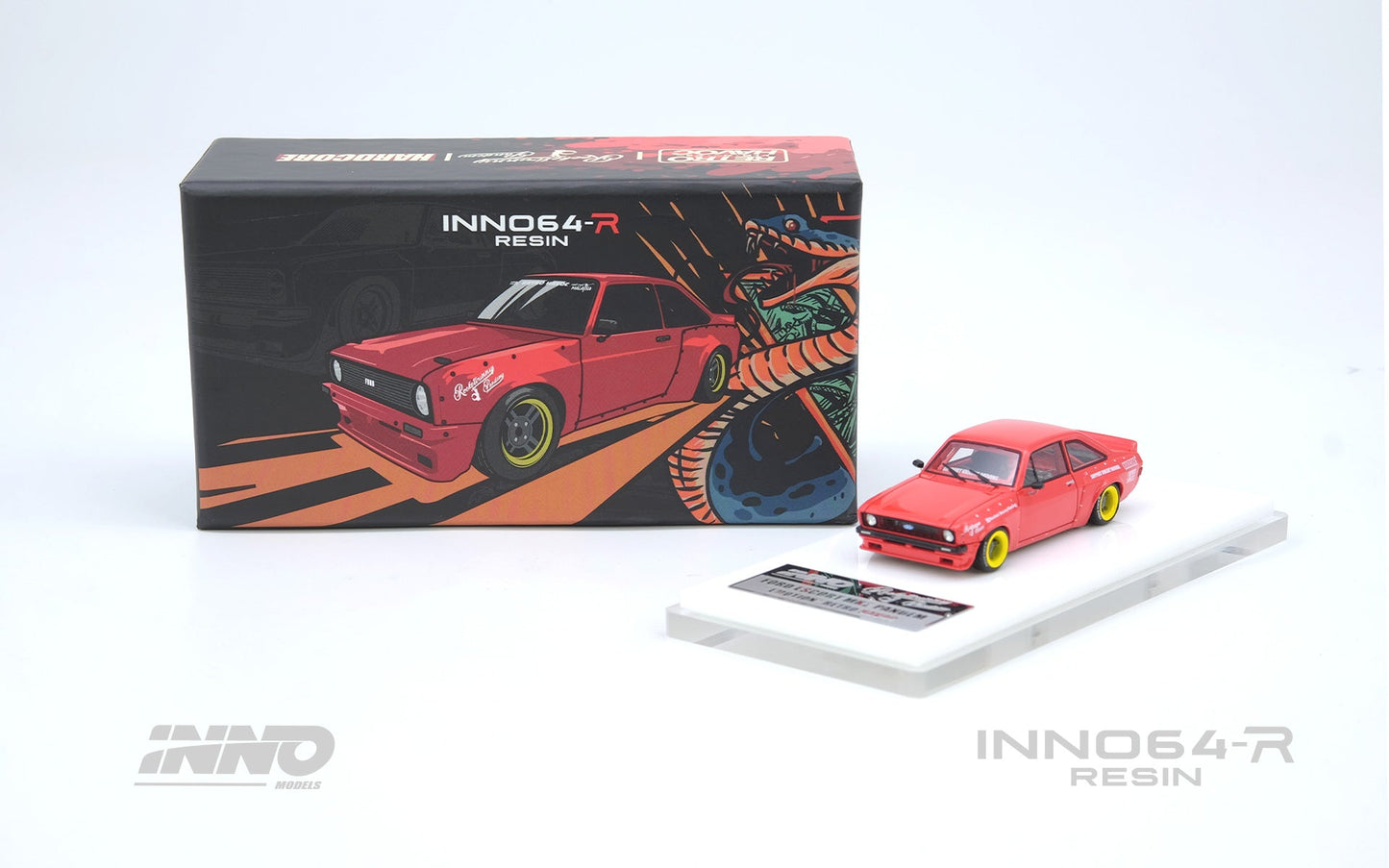 INNO64 - FORD ESCORT MK2 PANDEM "EMOTION" RETRO HAVOC RED / BLUE RESIN