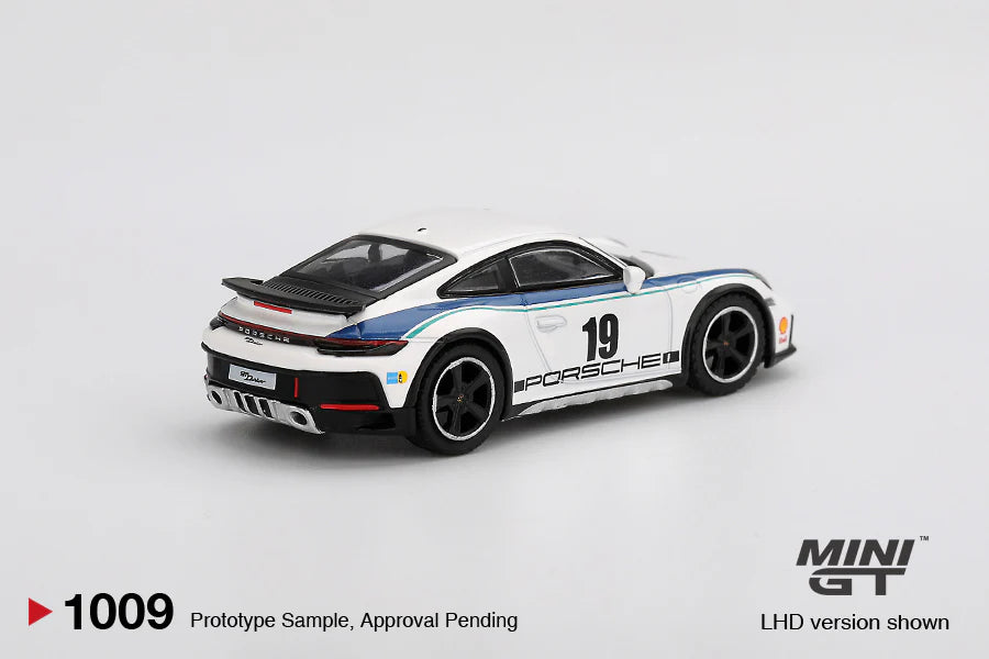 MINI GT 1:64 PORSCHE 911 DAKAR RALLY 1974 – WHITE - PRE ORDER