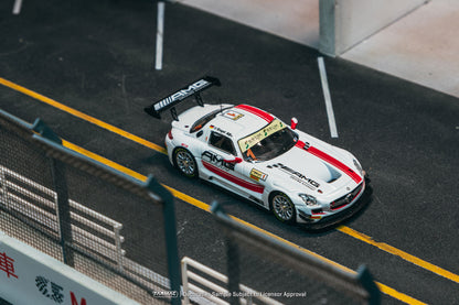 TARMAC WORK 1/64 MERCEDES-BENZ SLS AMG GT3 MACAU GT CUP - FIA GT WORLD CUP 2015 WINNER MARO ENGEL