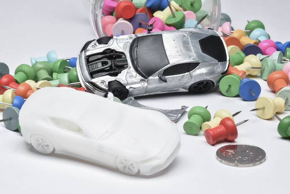 7cm Model 1/64 Ferrari 12 cilindri