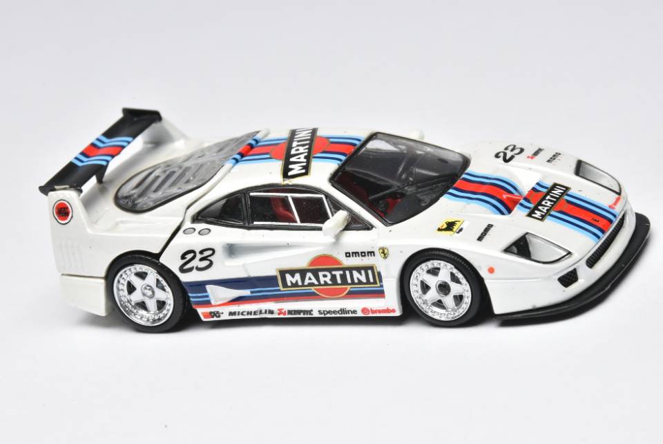 STANCE HUNTERS SH 1:64 Ferrari F40 LM