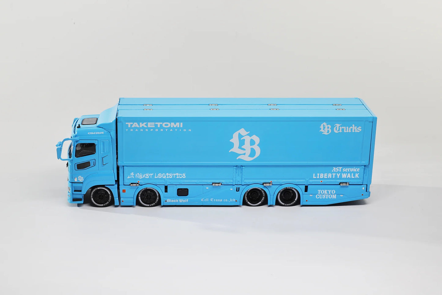 GCD 1:64 LB-TRUCKS Mitsubishi Fuso Super Great BBblue