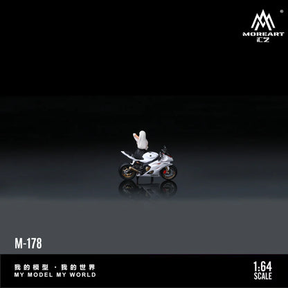 MoreArt1:64 Yamaha R6 White Girl Motorcycle Figurine Resin Model