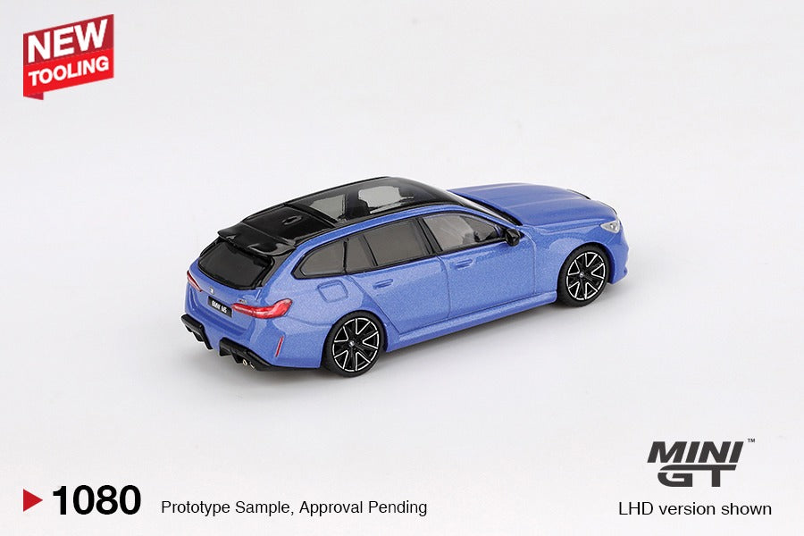 MGT01080-L * BMW M5 Touring (G99) Marina Bay Blue Metallic