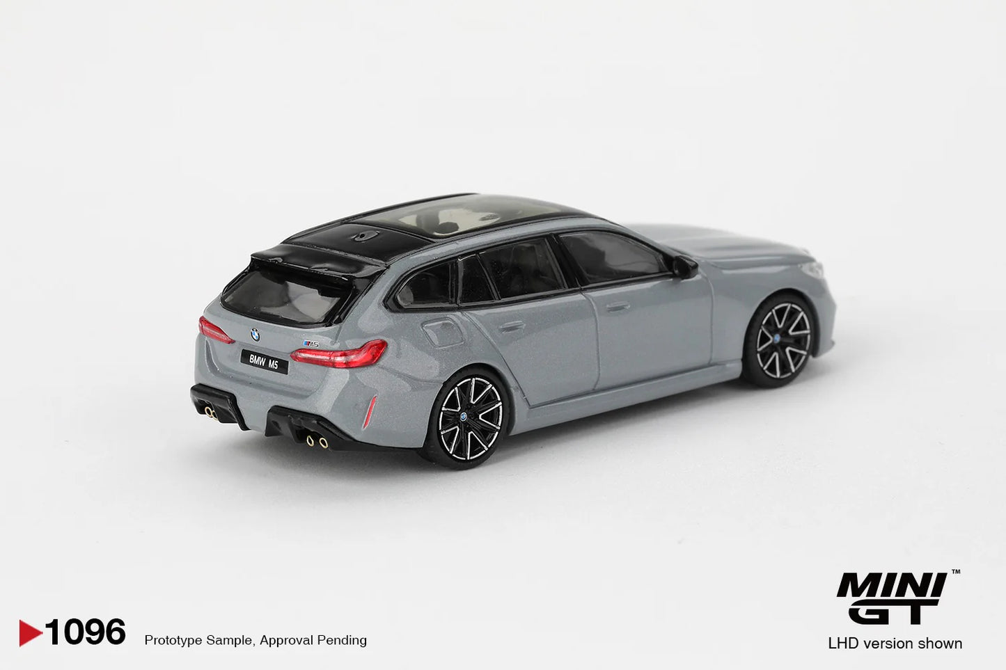 MINIGT - 1/64 BMW M5 TOURING (G99) BROOKLYN GREY METALLIC