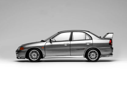 1/18 The Mitsubishi Lancer Evolution IV in Steel Silver - MOTORHELIX