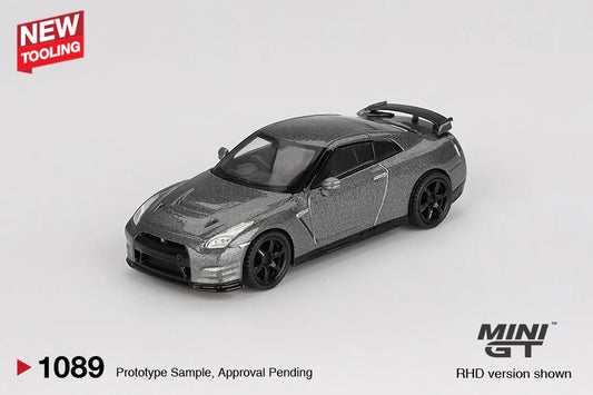 MGT01089-R * NISSAN GT-R 2013 Dark Metal Gray (NISMO R35 CRS Version)